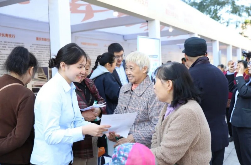 弘揚孝親敬老美德，共建老年友好社會——社會經(jīng)濟咨詢服務(wù)的視角與路徑